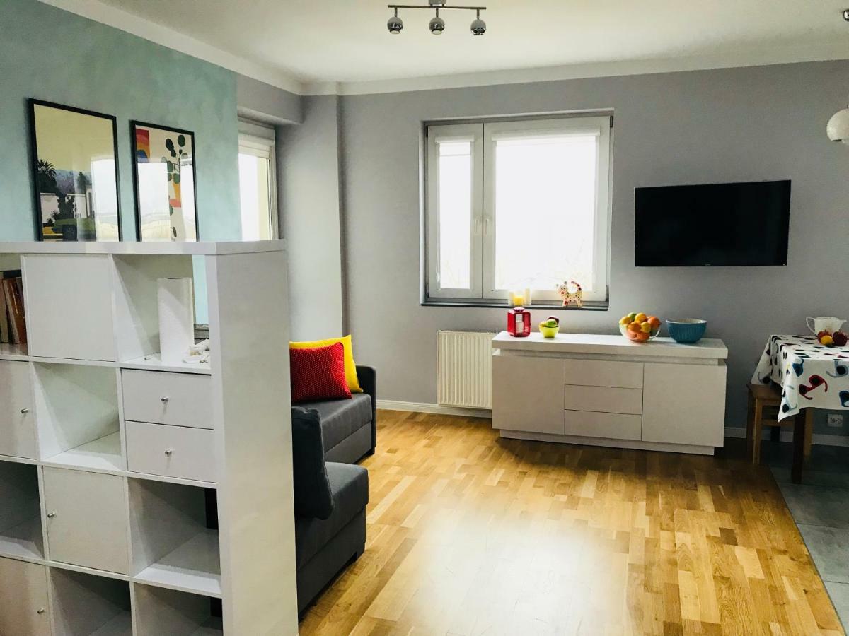 Apartamento Sloneczne Skorosze Varsovia Exterior foto